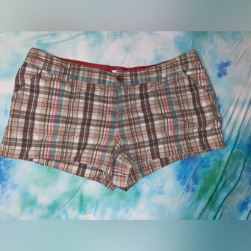 Maurices plaid shorts •Size 15/16